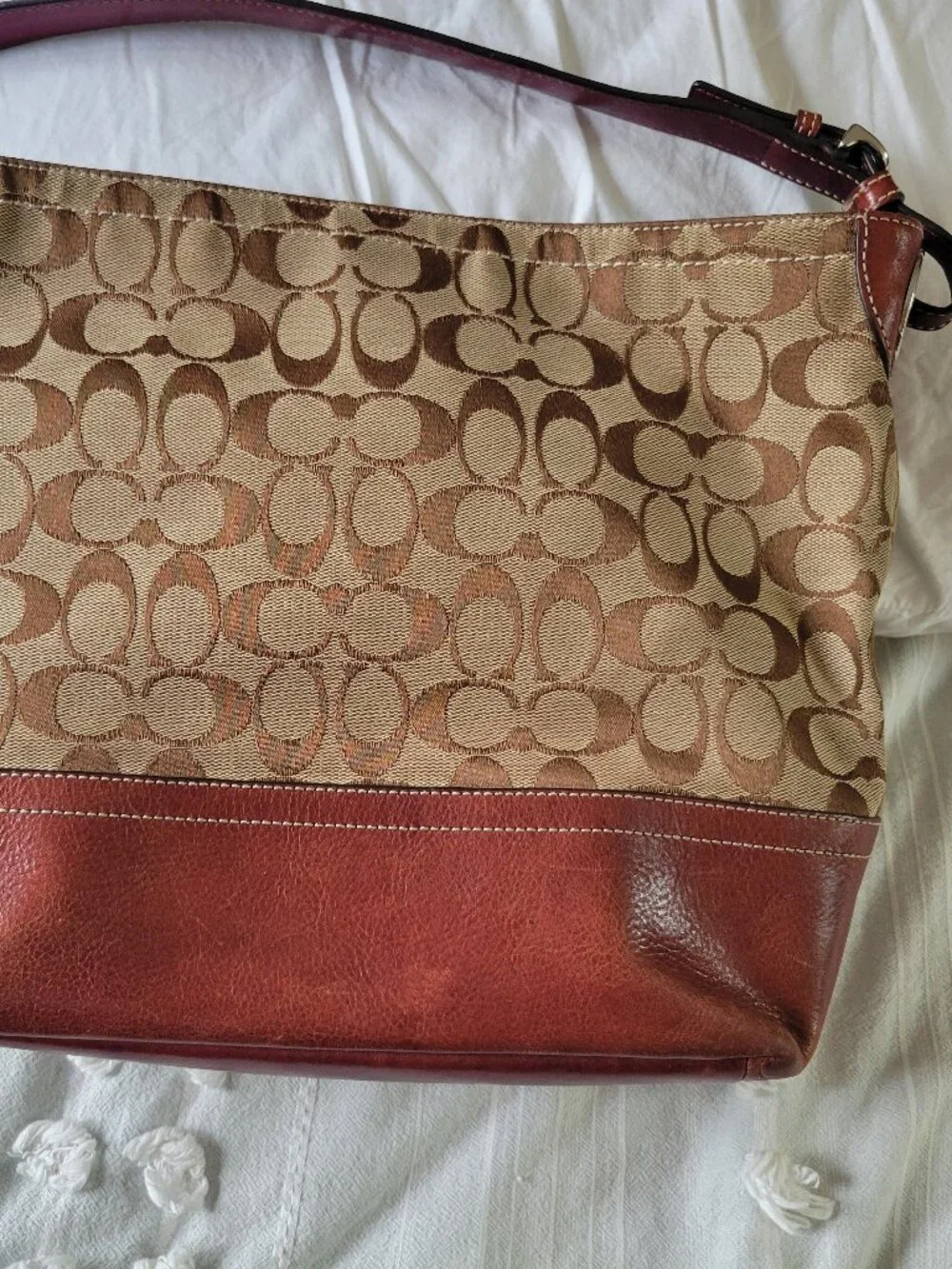 Coach Y2K Soho Signature Canvas Burgundy Saddle Leather Shoulder Bag Vintage 200 - Picture 4 of 11